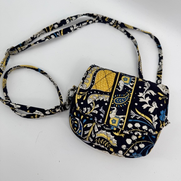 2 VTG Vera Bradley Cottagecore Floral Barrel Bag Butter/Navy & Elephant Bag - Picture 2 of 16